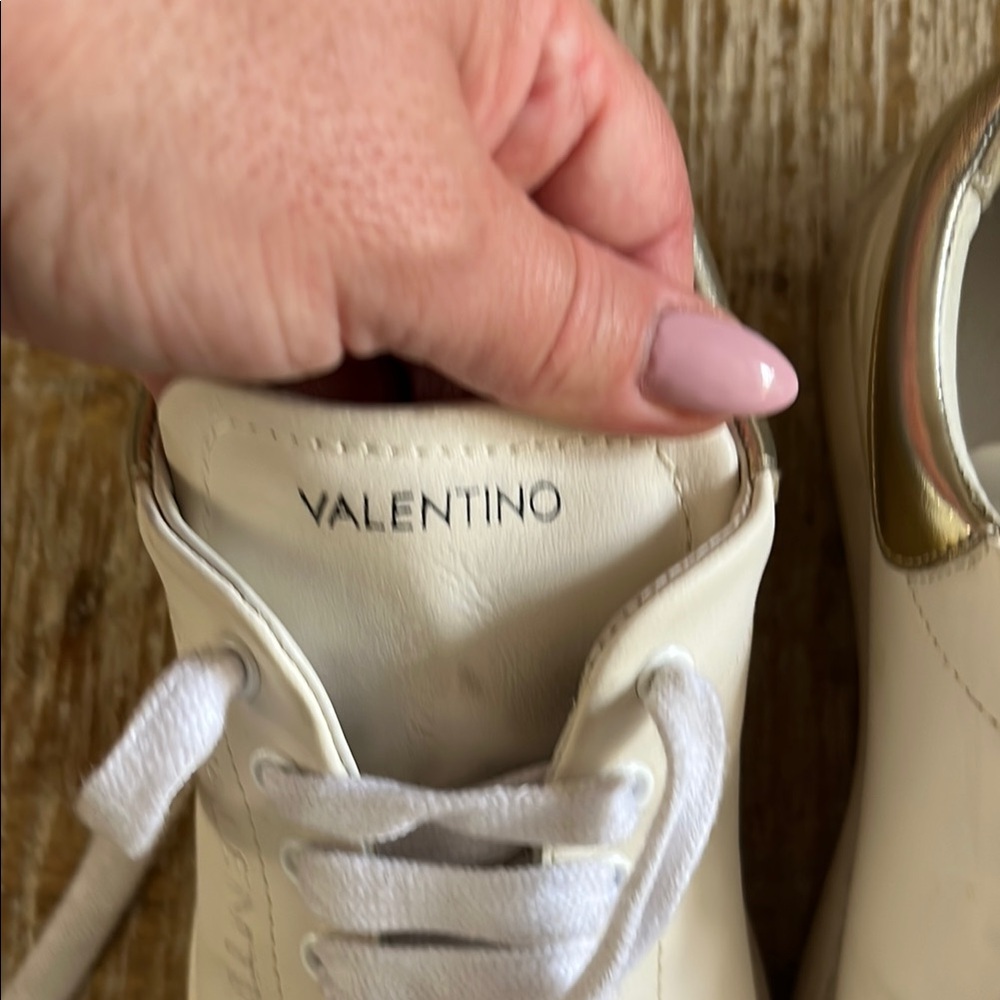 Valentino White and Gold Sneakers - Picture 5 of 9